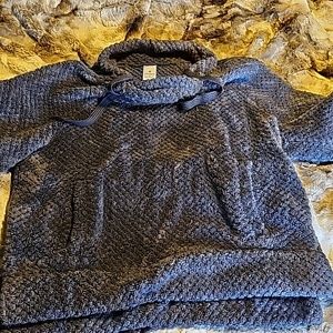 Small plush pullover